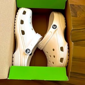 White brand new pair of crocs!